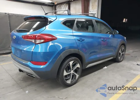 2017 Hyundai Tucson Value z USA, uszkodzony, nr VIN KM8J33A25HU559475